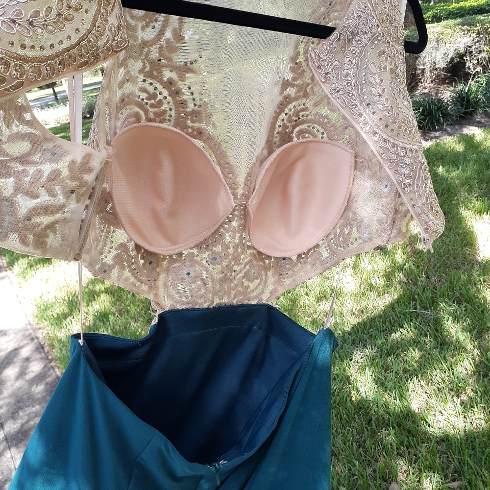 Camille la vie green backless formal prom dress - Picture 9 of 16